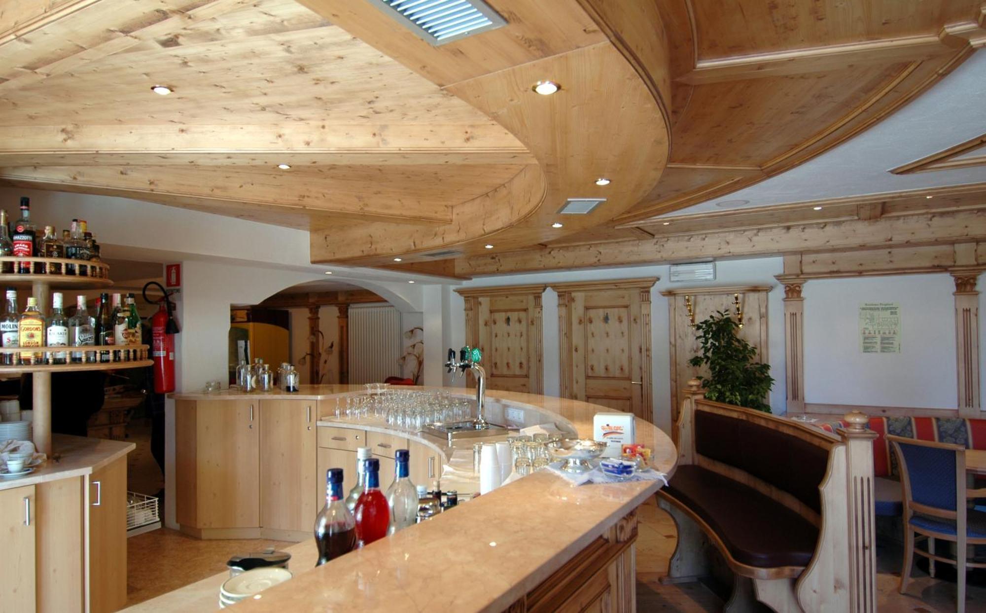 Residence Pez Gajard San Martino Di Castrozza Exterior foto